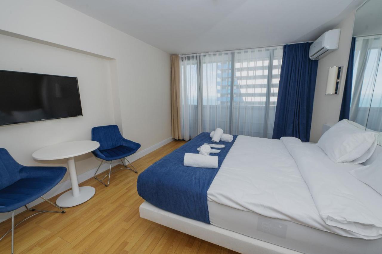 באטומי Orbi City Towers מראה חיצוני תמונה