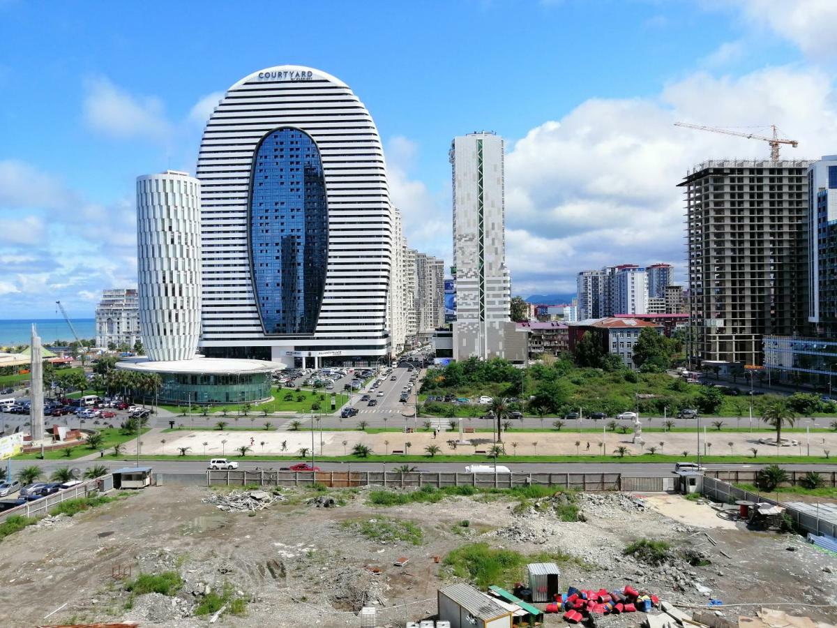 באטומי Orbi City Towers מראה חיצוני תמונה
