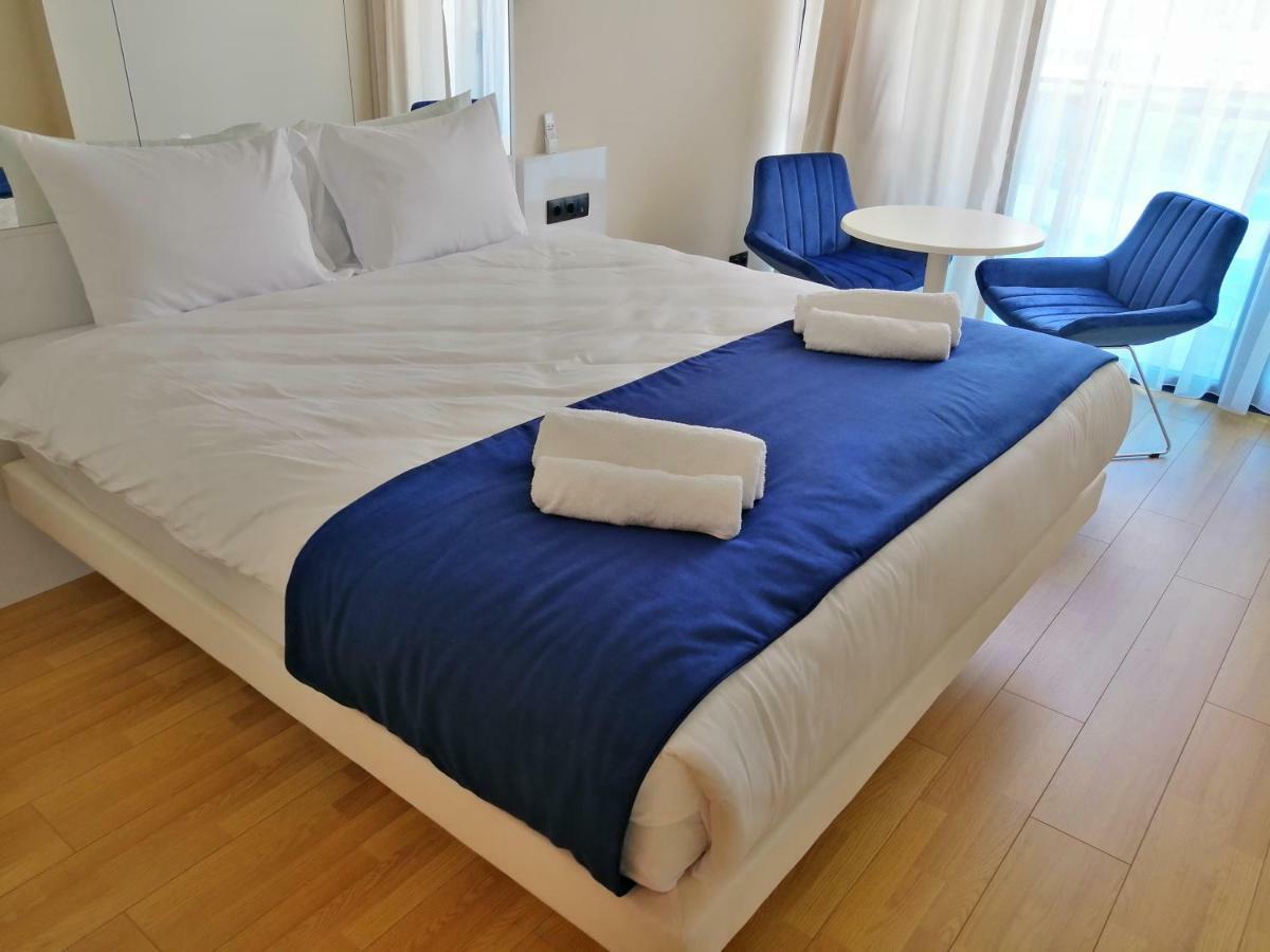 באטומי Orbi City Towers מראה חיצוני תמונה